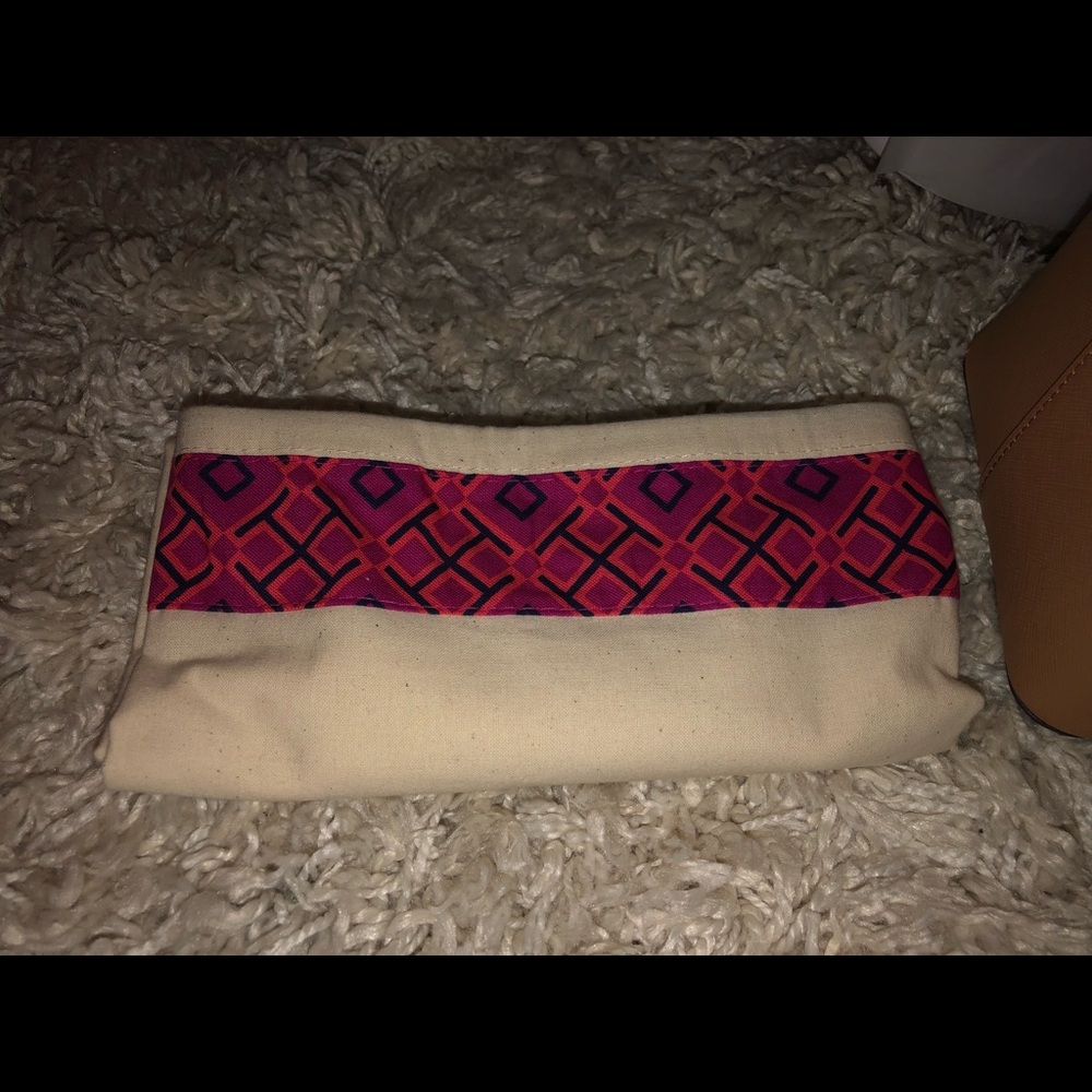 Tory Burch Robinson Triple Compartment Tote - Picture 5 of 8